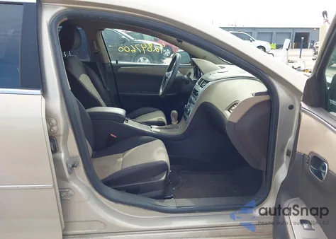 2010 Chevrolet Malibu Ls from USA, damaged, VIN 1G1ZB5E09AF144337